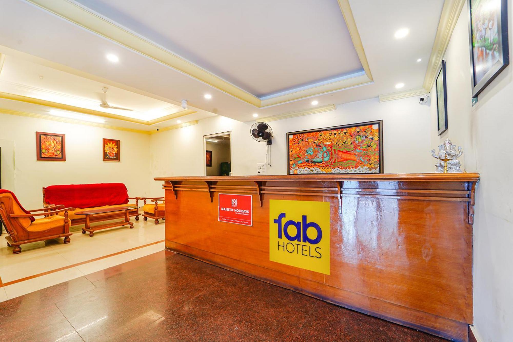 Fabexpress Majestic Inn Thiruvananthapuram Exterior foto